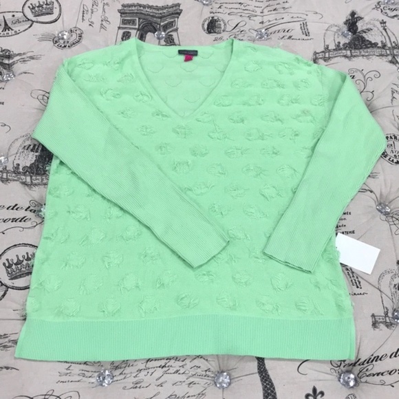 🔥HP🔥 Vince Camuto Floating Fringe Dot V-Neck Sweater - Picture 4 of 9